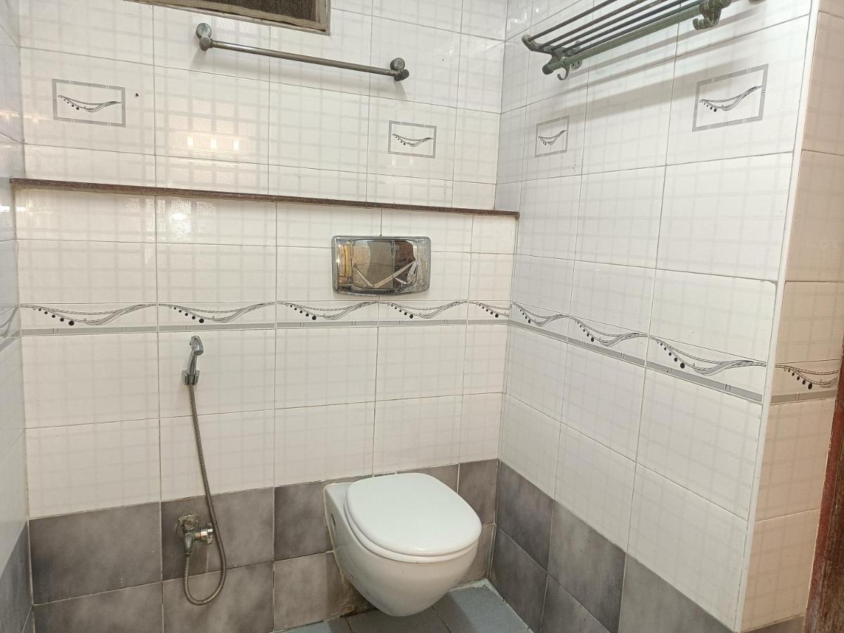 Skyry Hotels T Nagar Ченнаї Екстер'єр фото