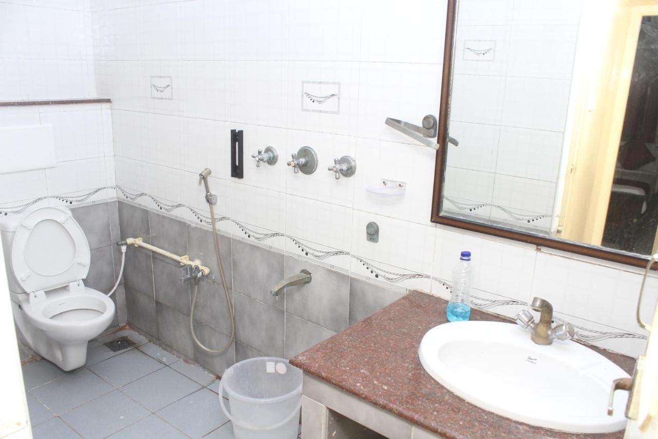 Skyry Hotels T Nagar Ченнаї Екстер'єр фото