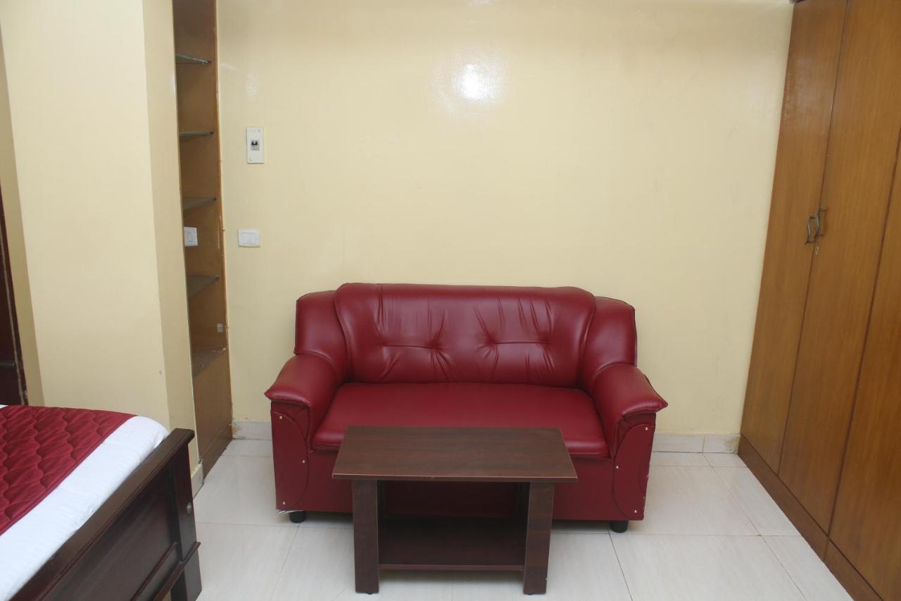 Skyry Hotels T Nagar Ченнаї Екстер'єр фото
